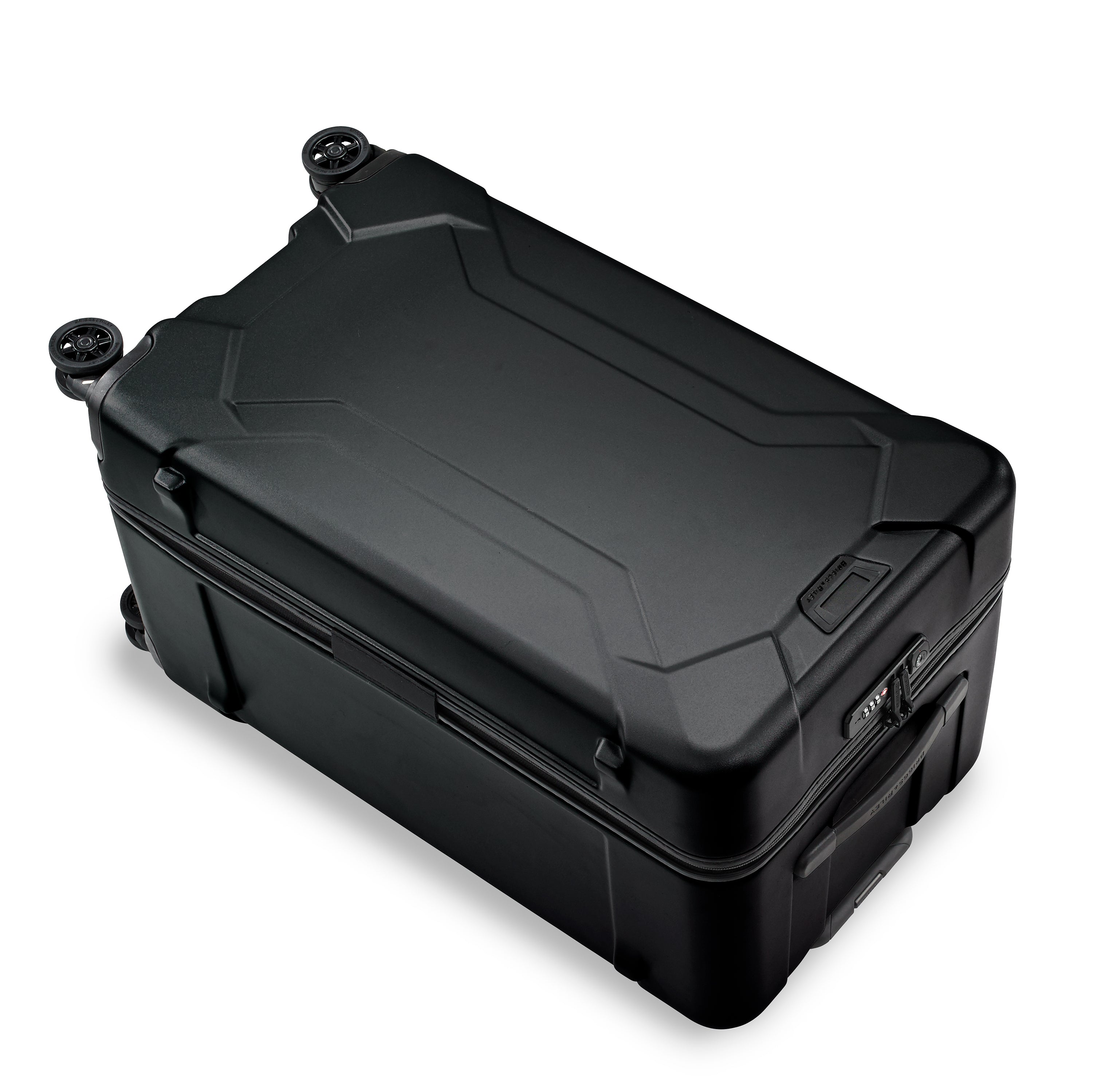 TORQ MEDIUM HARDSIDE TRUNK SPINNER