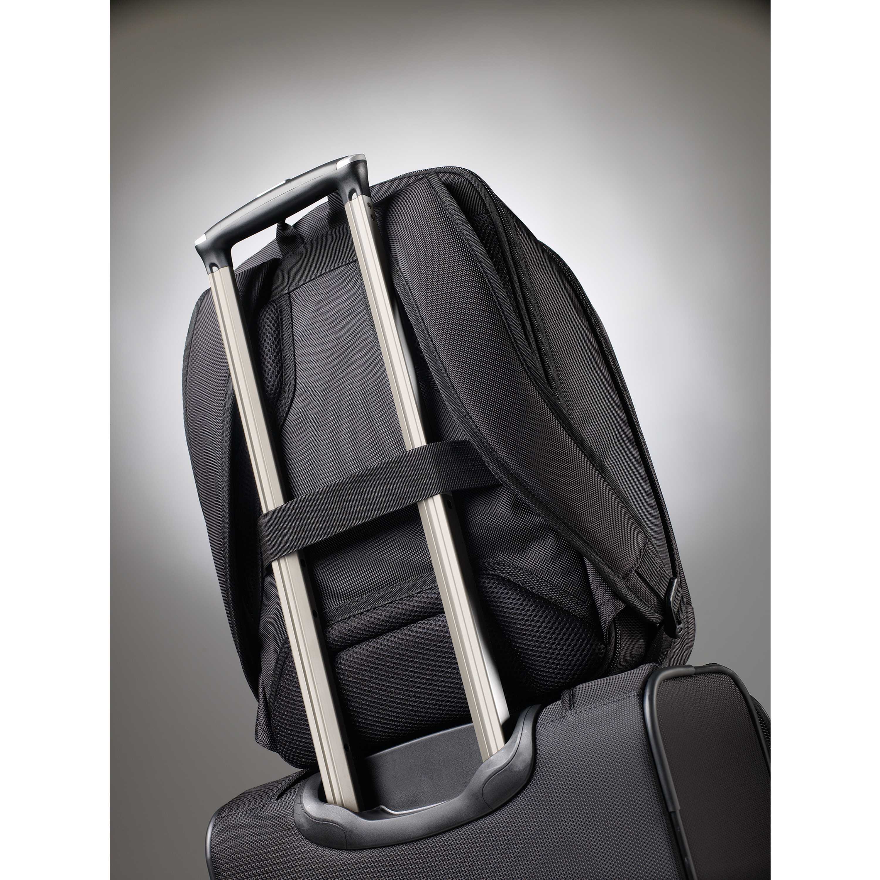 CLASSIC 2 TSA BACKPACK (W/RFID 15.6")