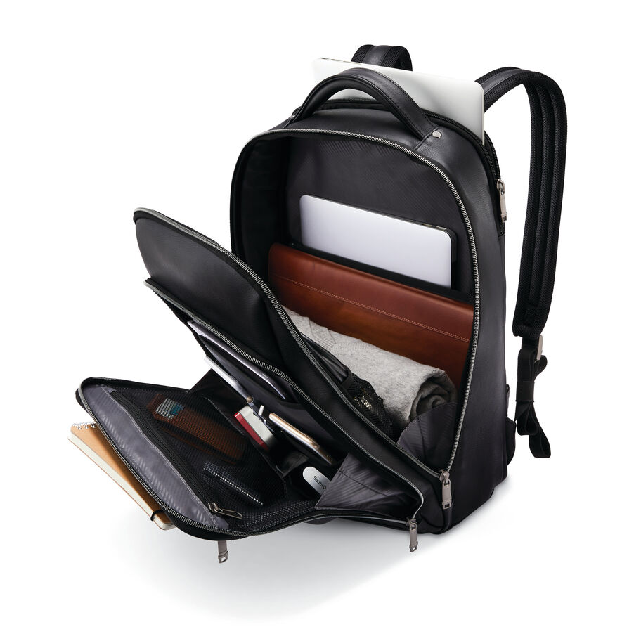 CLASSIC LEATHER BACKPACK