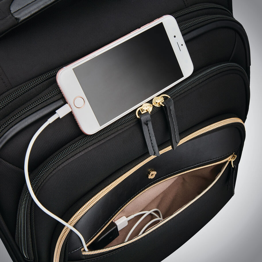 MOBILE SOLUTION EXPANDABLE SPINNER CARRY-ON™ W/USB