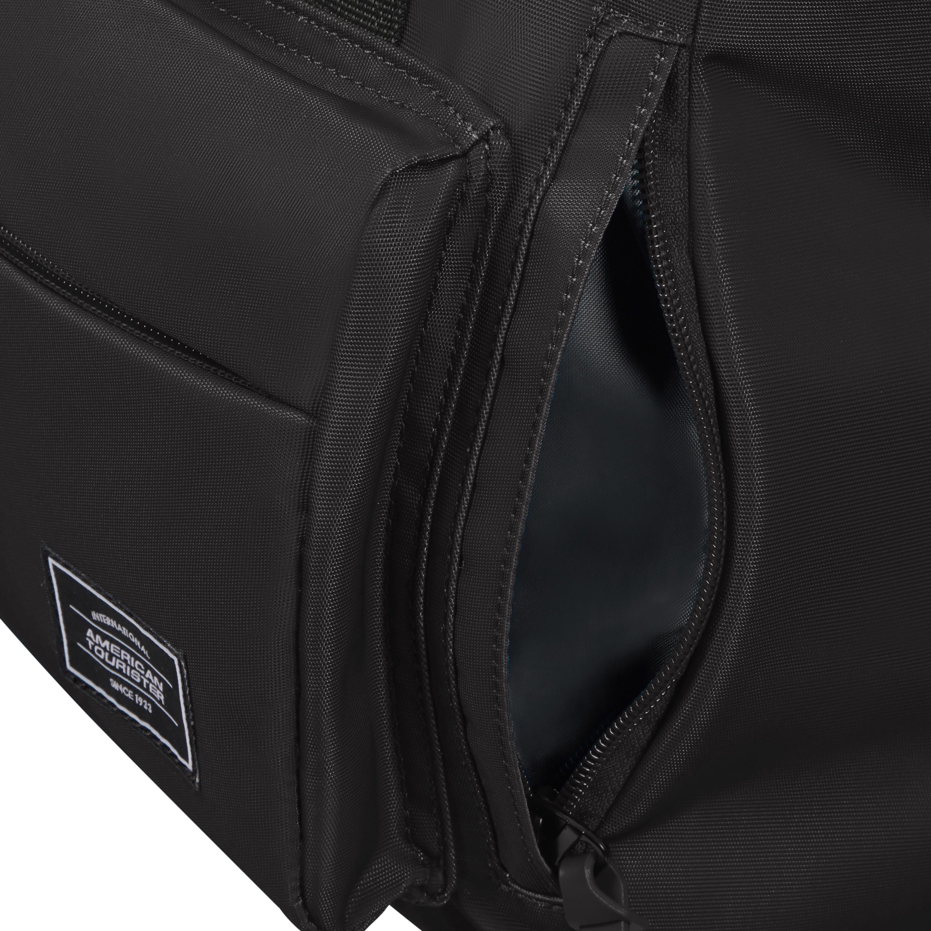 URBAN GROOVE BACKPACK