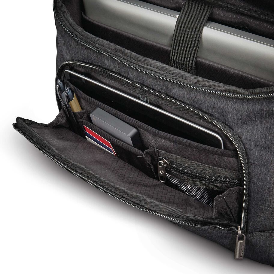 MODERN UTILITY MESSENGER BAG