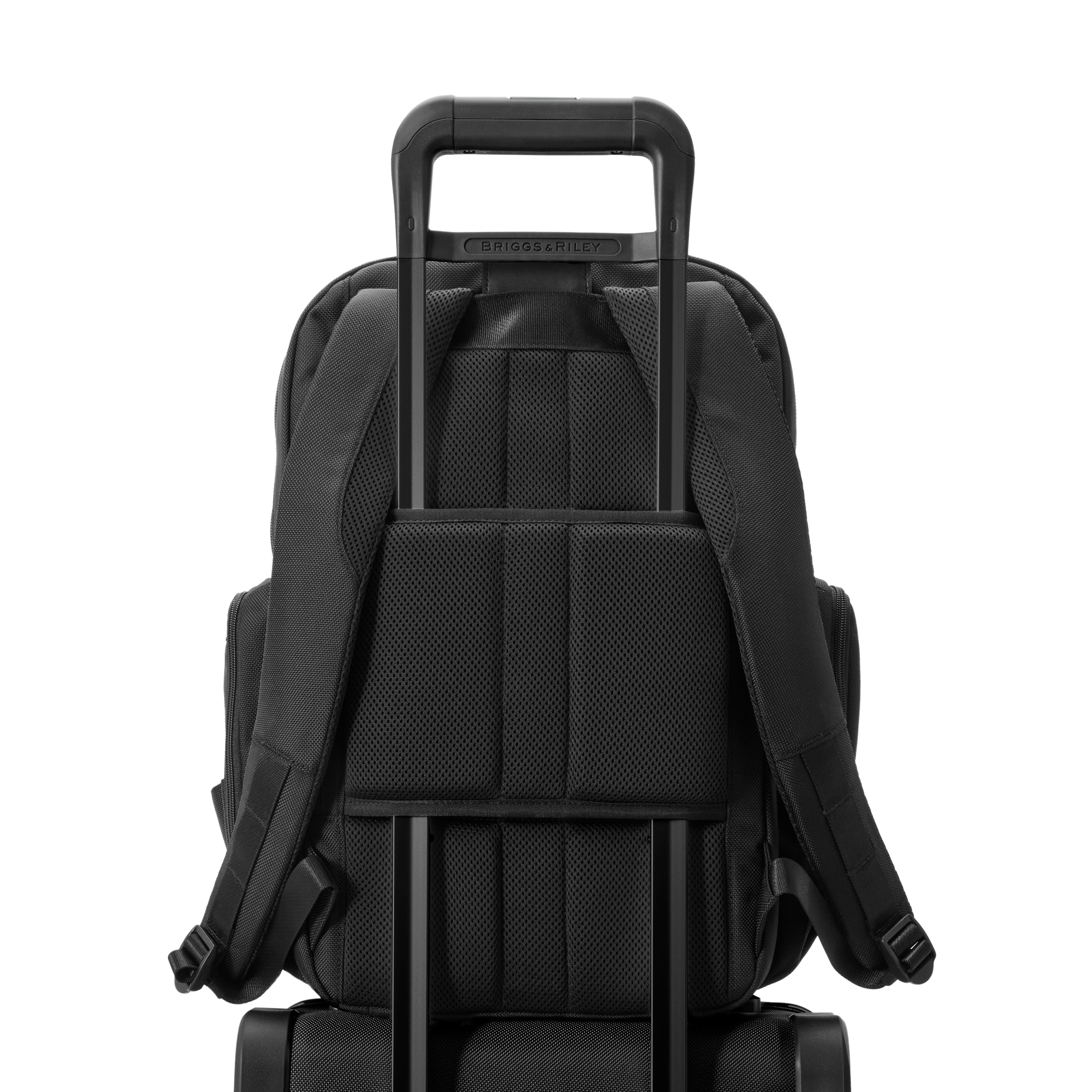 BASELINE TRAVELER BACKPACK